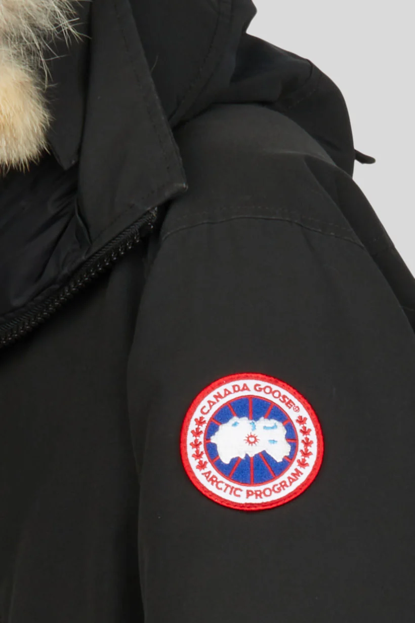 Chateau Parka - Image 4