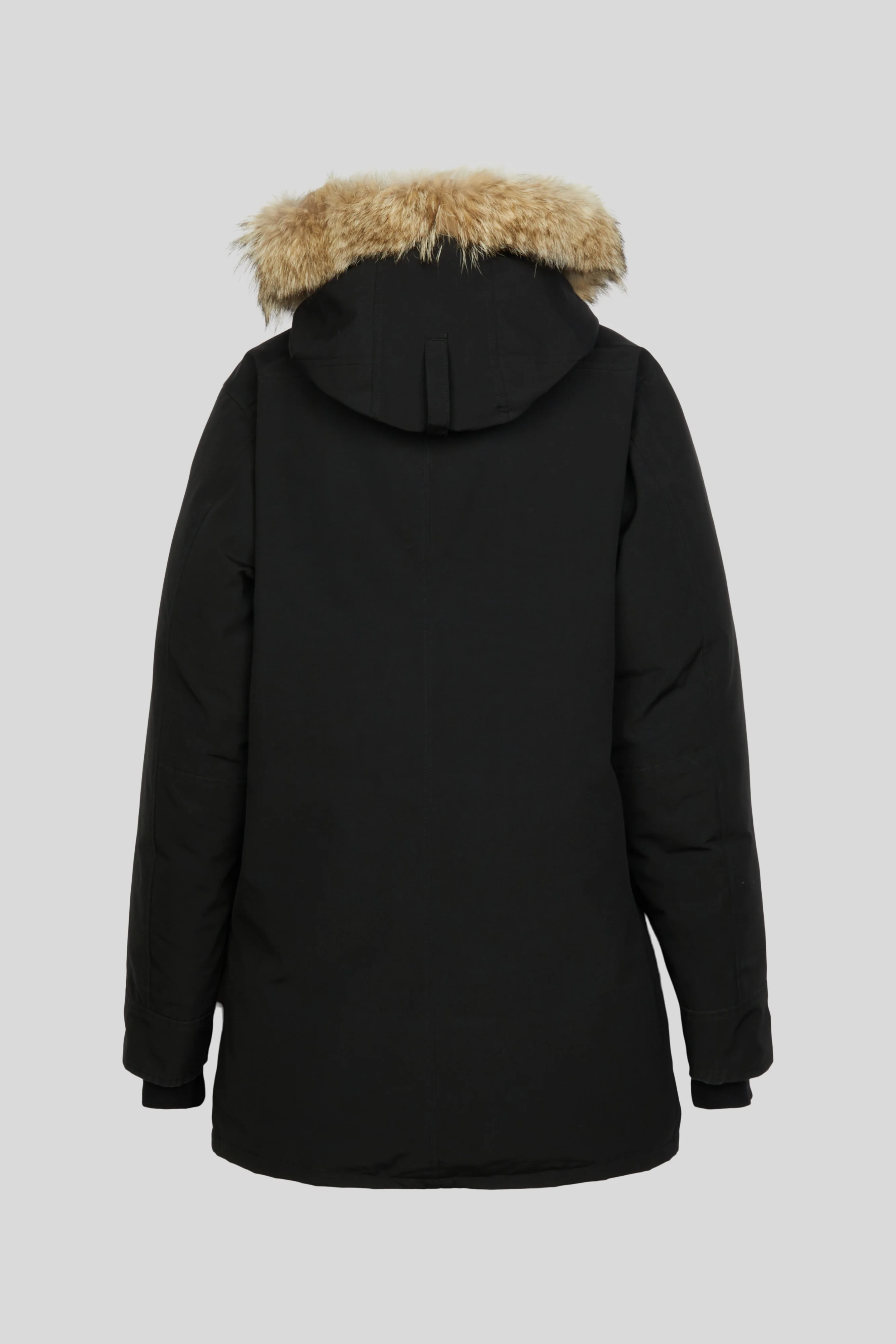 Chateau Parka - Image 2