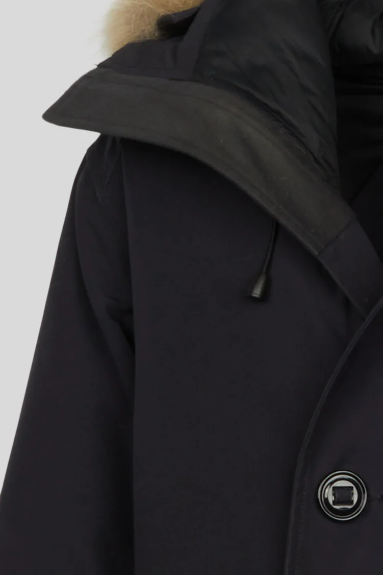 Chateau Parka - Image 4
